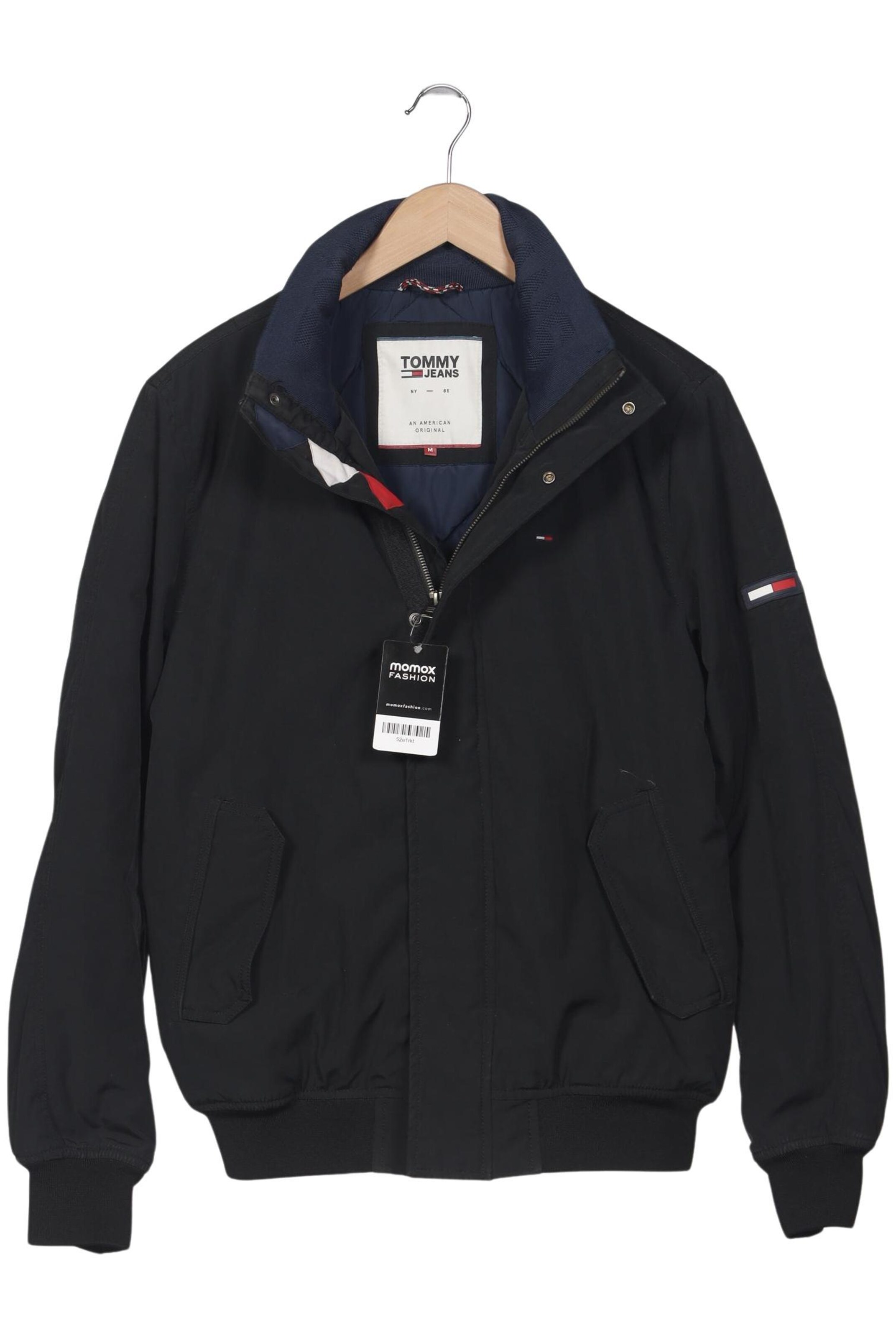 Tommy Jeans Jacke M in Blau: Vorderseite