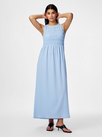 PIECES Jurk 'PCBetty' in Blauw