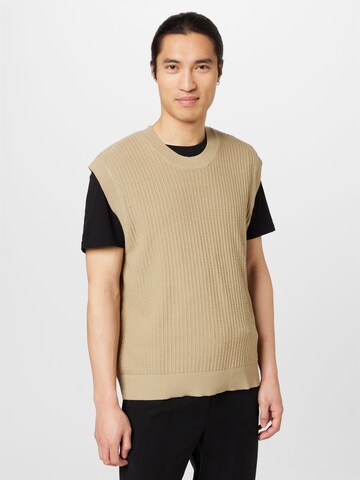 Won Hundred Spencer 'Kaiden' in Beige: voorkant