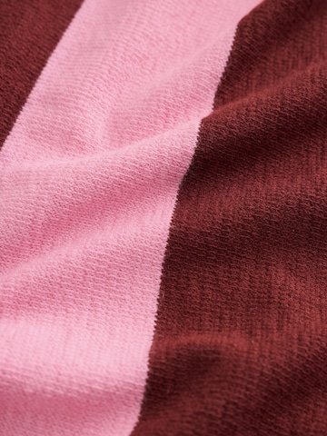 Next Shirt in Pink