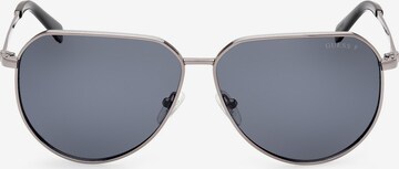 GUESS Sonnenbrille in Silber