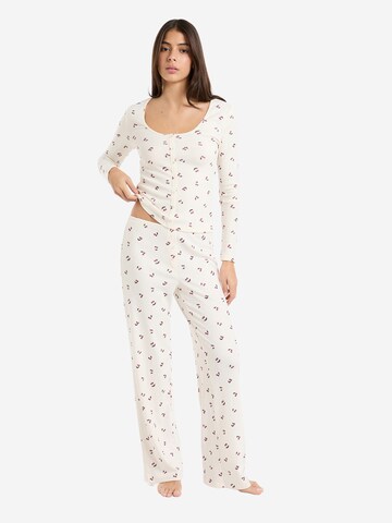 ETAM Pyjamahose 'Mocki' in Beige