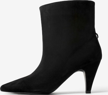L37 HANDMADE SHOESGležnjače 'ZINA' - crna boja: prednji dio