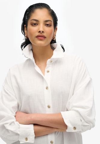 Superdry Bluse in Weiß