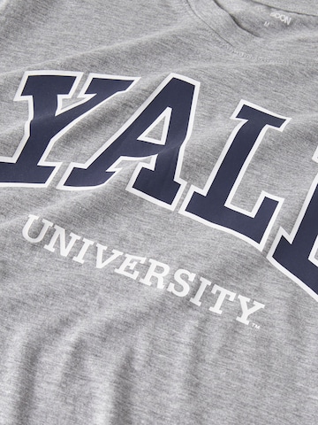 T-shirt TWO SOON en gris