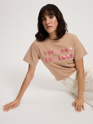 CROSS JEANS T-Shirt in Beige