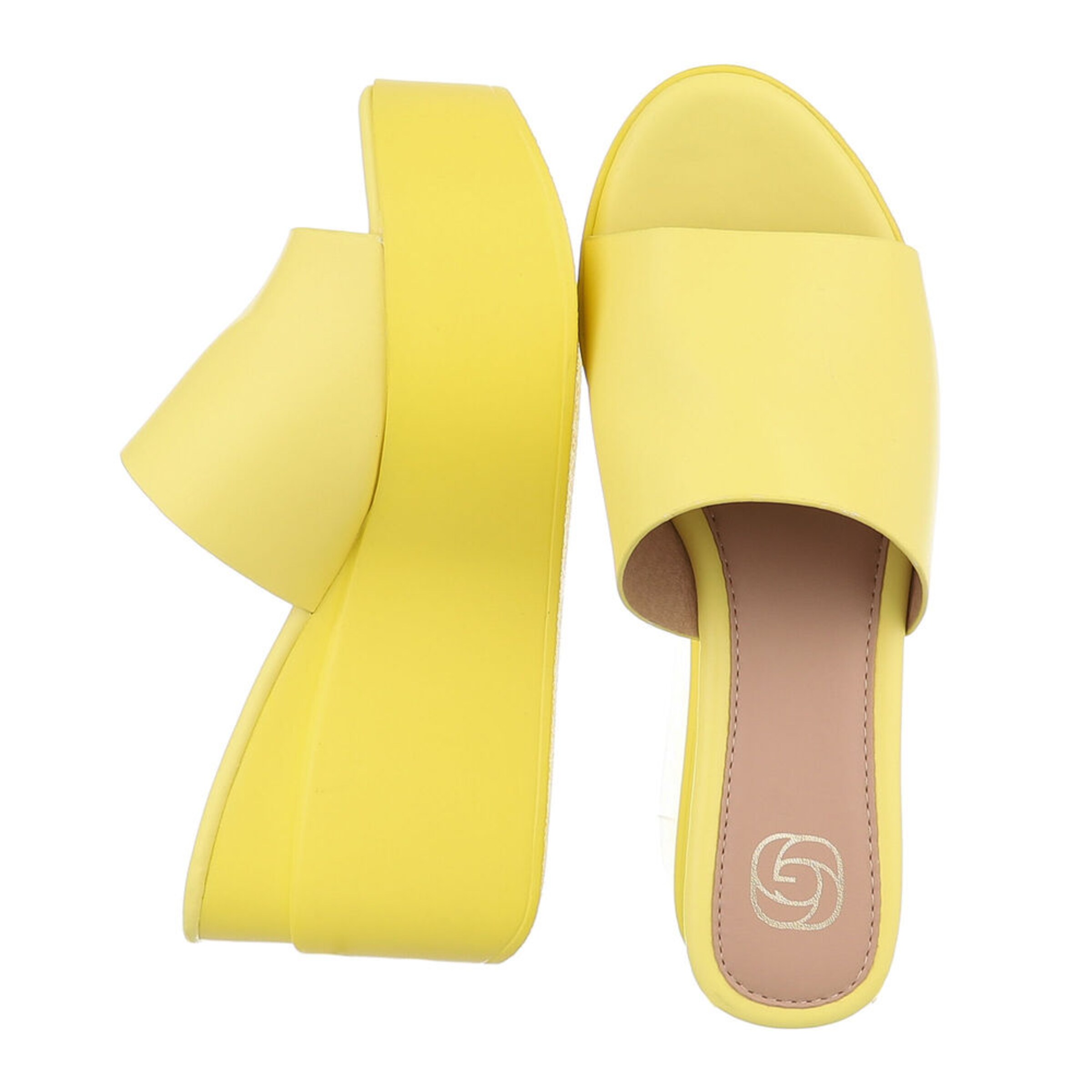Ital-Design Sandals in Yellow