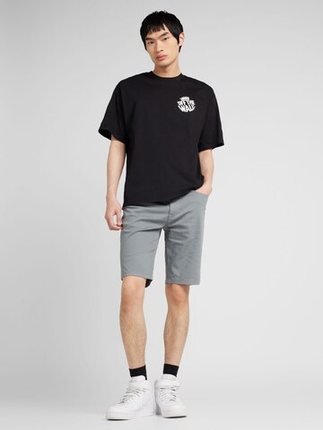 BOSS Slimfit Shorts 'Delaware' in Grau