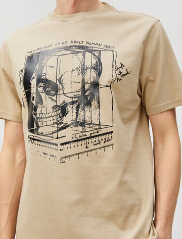 Koton T-Shirt in Beige
