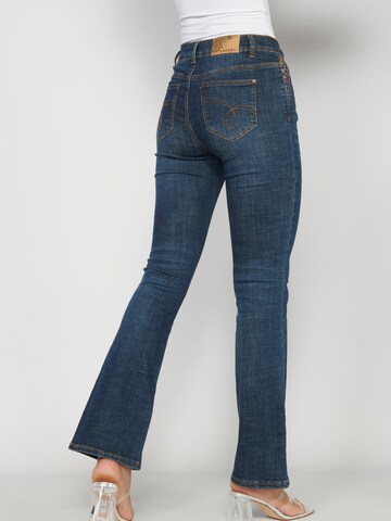 KOROSHI Flared Jeans i blå