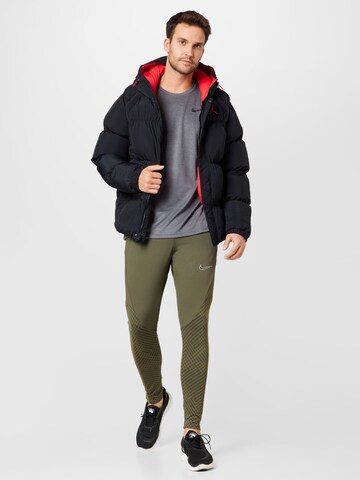 Jordan Jacke in Schwarz