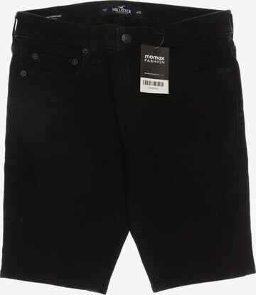 HOLLISTER Shorts in 31 in Black: front