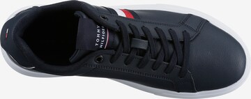 Baskets basses TOMMY HILFIGER en bleu