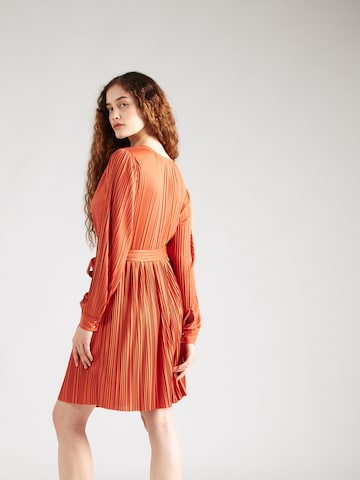 ABOUT YOU Платье 'Leila' в Оранжевый
