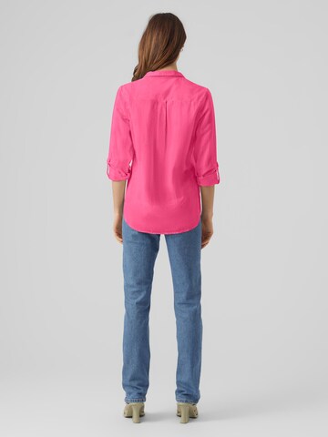 Camicia da donna 'LINA' di VERO MODA in rosa
