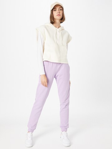 Urban Classics Tapered Hose in Lila