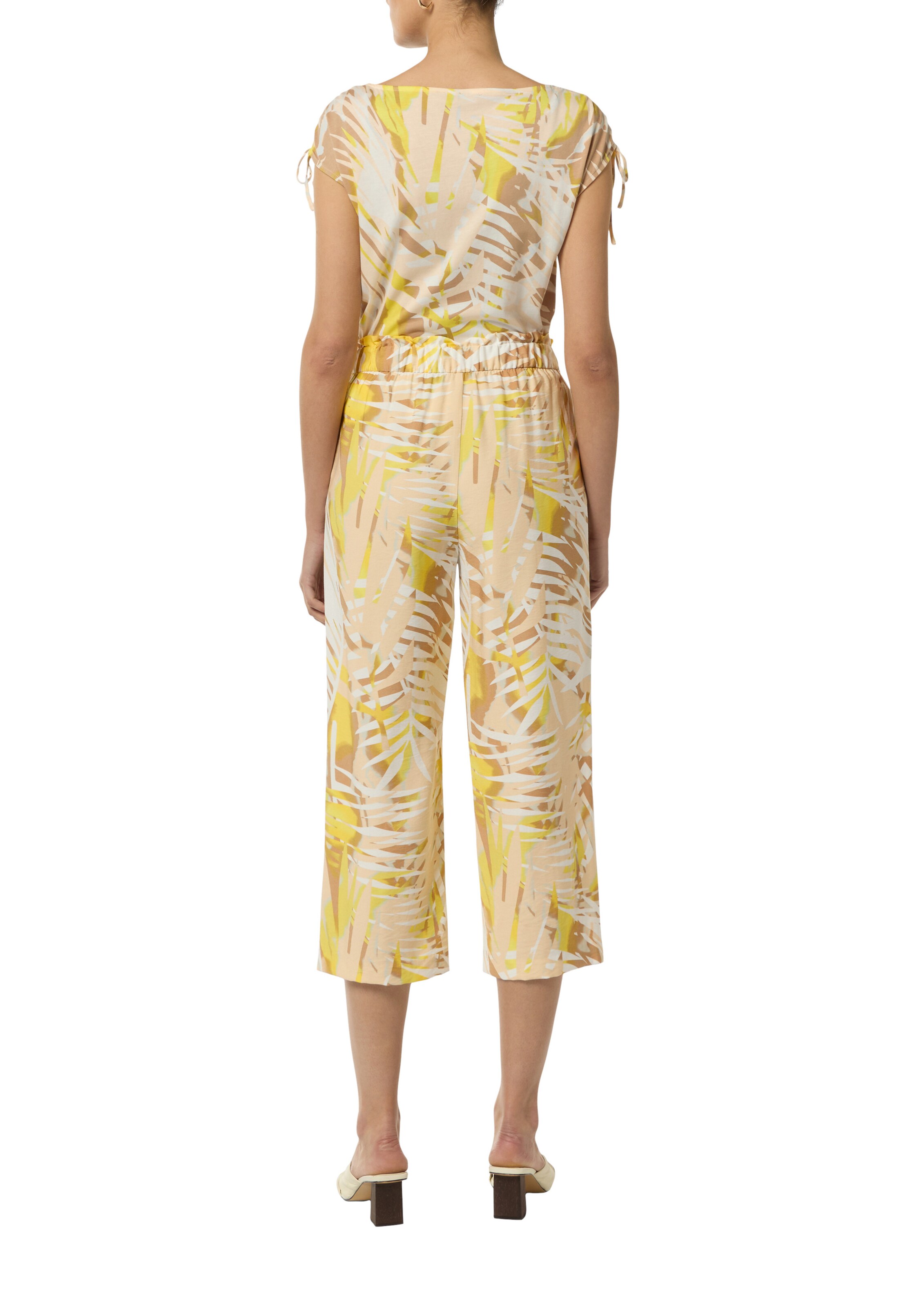 COMMA Regular Hose in Gelb