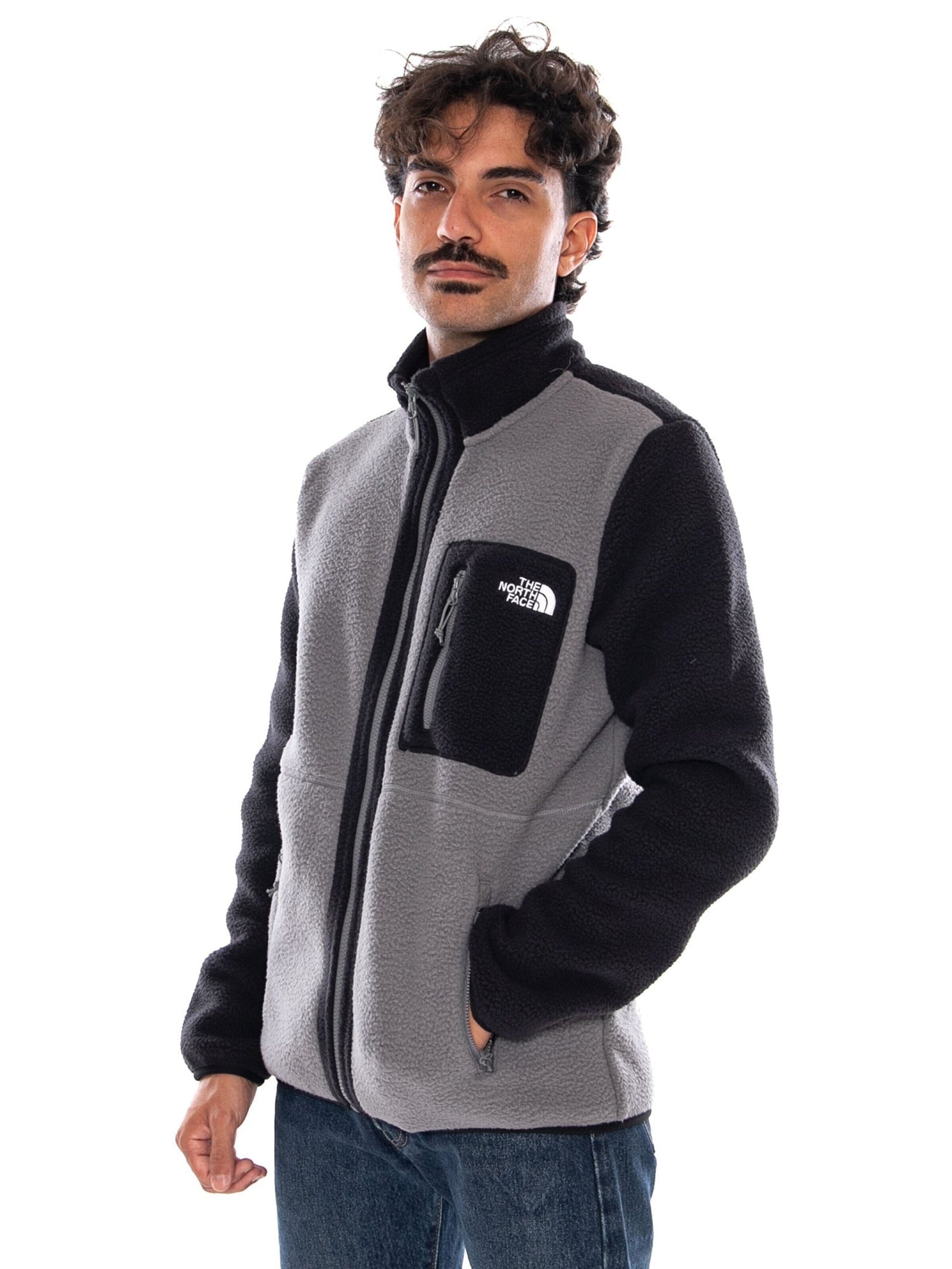 THE NORTH FACE Veste de survêtement 'M YUMIORI FULL ZIP SMOKE PEARL' en S en gris, Vue avec produit