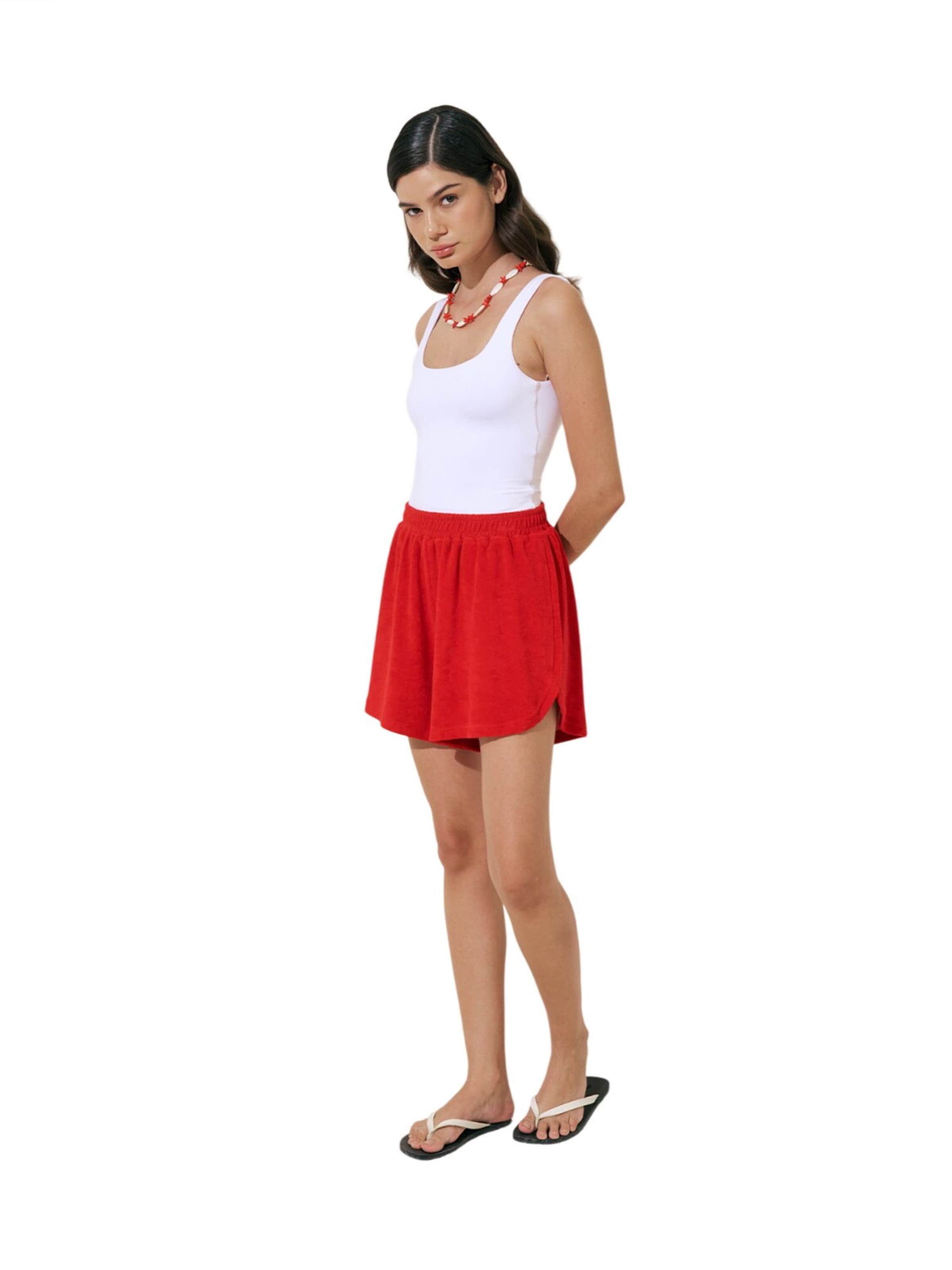 MANUKA Board shorts in Red: front