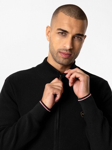 Williot Knit cardigan 'Gomera' in Black