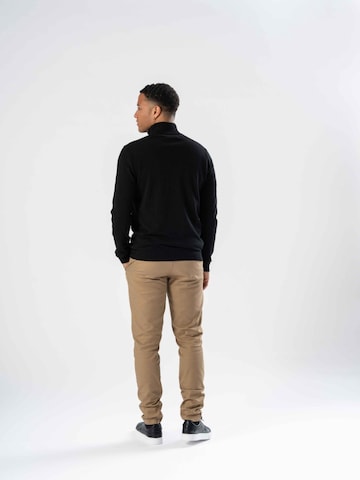 TEESHOPPEN Sweater ' Pullover Half ' in Black