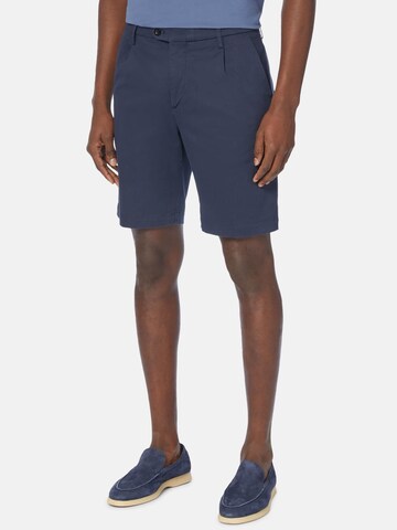 Boggi Milano Regular Pleat-Front Pants in Blue: front