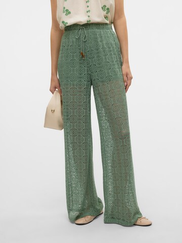 Wide leg Pantaloni 'VMMAYA' di VERO MODA in verde: frontale
