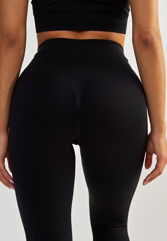 BeShaped Regular Sporthose 'Sportschool koningin' in Schwarz