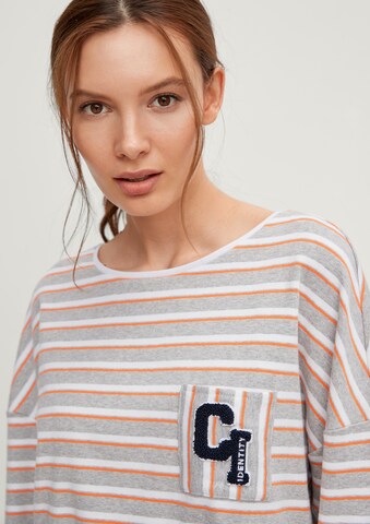 T-shirt comma casual identity en gris