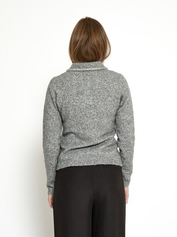 Top 'Leah' di Peppercorn in grigio