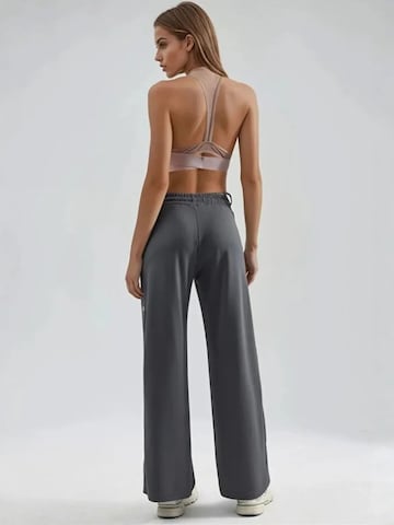 Lady Bersan Trousers 'Jogginghose' in Grey