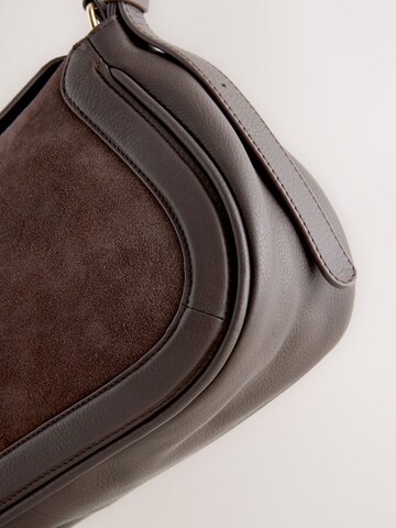 Next Tasche in Braun