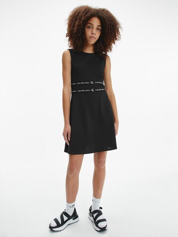 Calvin Klein Jeans - Vestido en negro