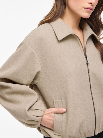 Veste mi-saison 'VIBalou' VILA en beige