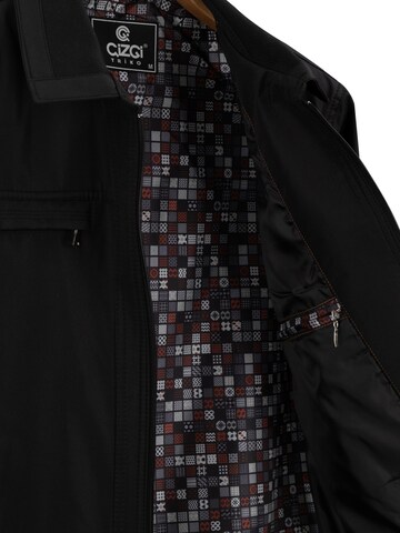 Cizgi Triko Übergangsjacke‌‌‌‌‌‌ in Schwarz