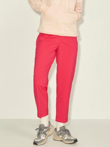 JJXX Regular Pleat-front trousers 'Chloe' in Red: front