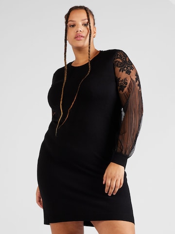 Robe 'VIKTORIA' ONLY Curve en noir : devant