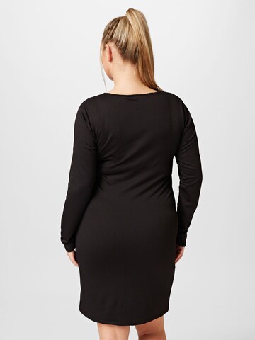 Robe 'RIVA' Vero Moda Curve en noir