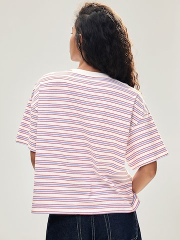 Bershka Тениска в синьо