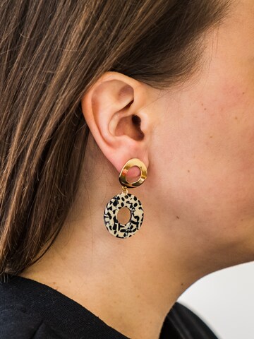 Boucles d'oreilles 'Adua' Fräulein Wunder en beige : devant