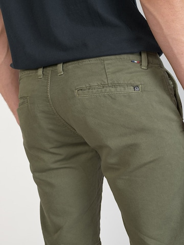 Effilé Pantalon Le Temps Des Cerises en vert