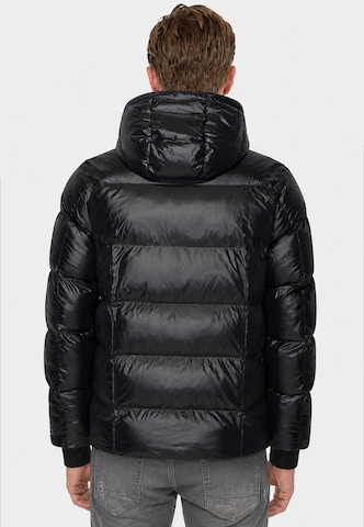 Rusty Neal Steppjacke in Schwarz