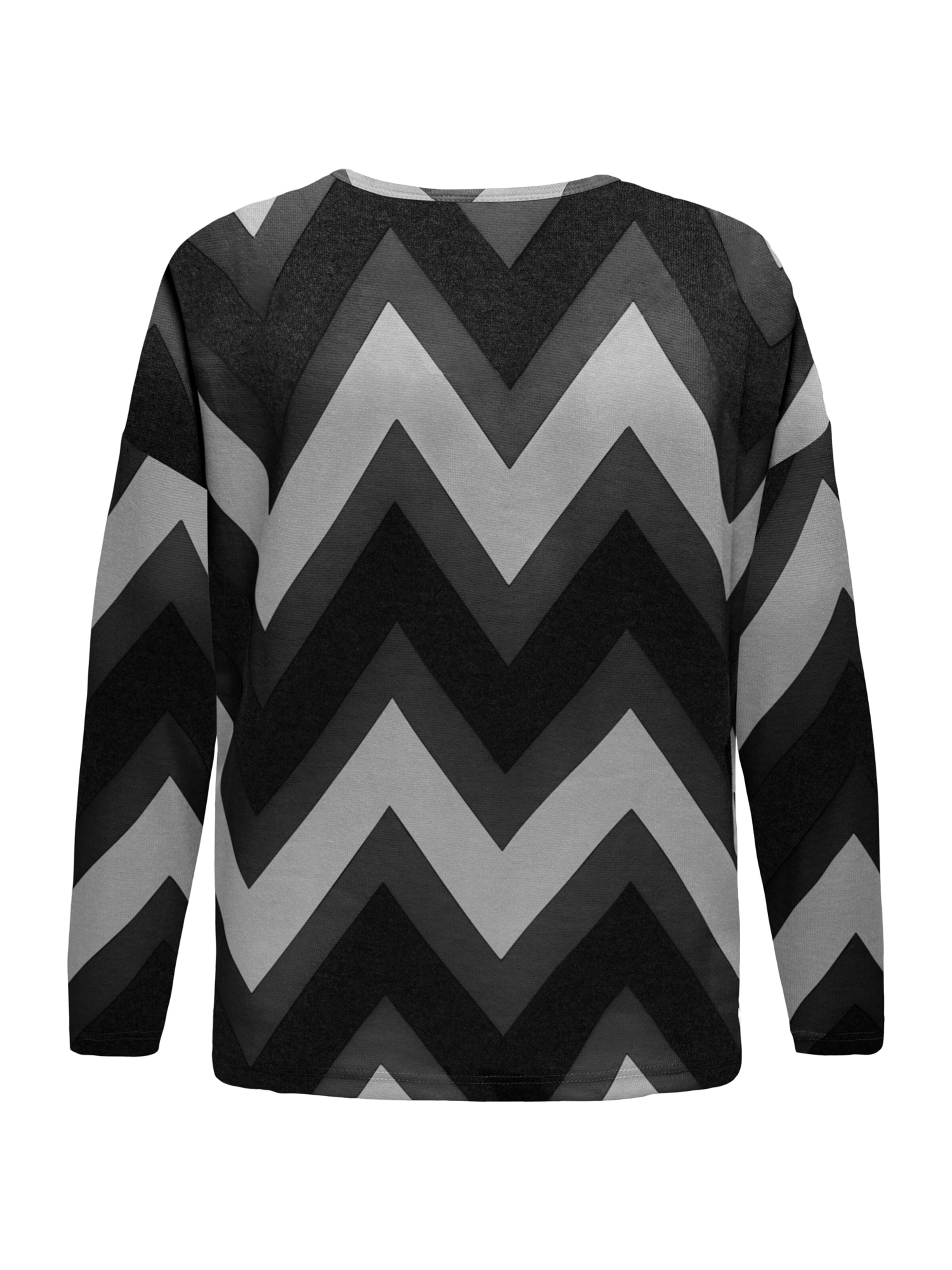 Maglietta 'CARKAYA' di ONLY Carmakoma in nero