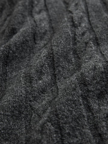 Next Strikkjole i grå