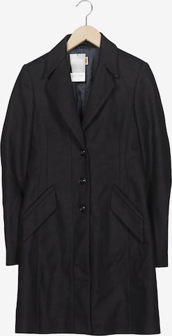 BOSS Orange Mantel XXS in Schwarz: Vorderseite