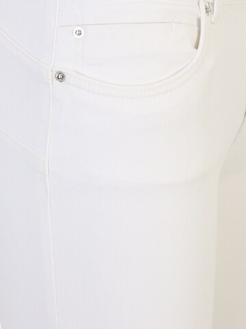 Vero Moda Petite Slimfit Jeansy 'SELA' w kolorze biały
