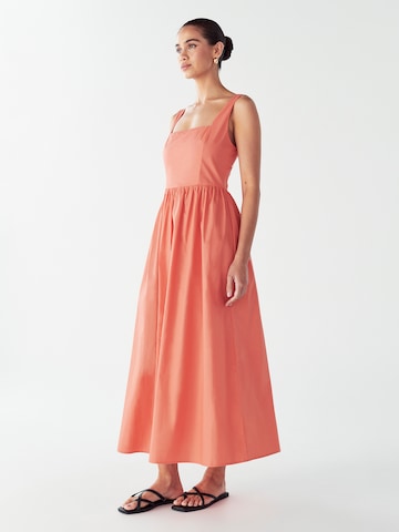 Willa Jurk in Oranje