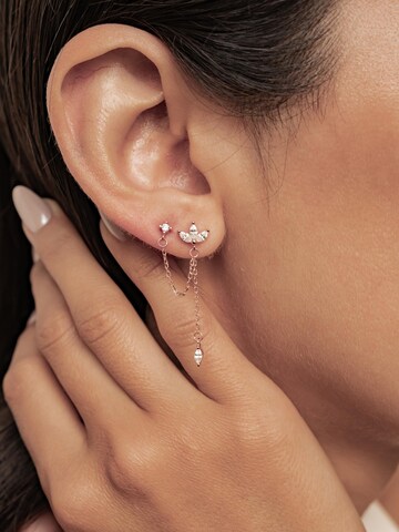 Orecchini 'Petal Chain Dangle' di Hey Happiness in oro