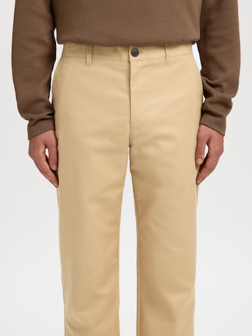regular Pantaloni chino di SELECTED in marrone