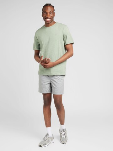 JACK & JONES Bluser & t-shirts 'TROPIC' i grøn